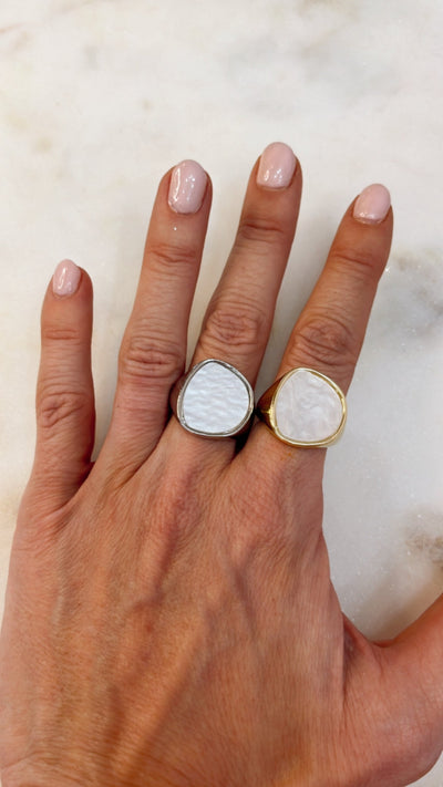 Silver Pearlized Stone Adjustable Ring