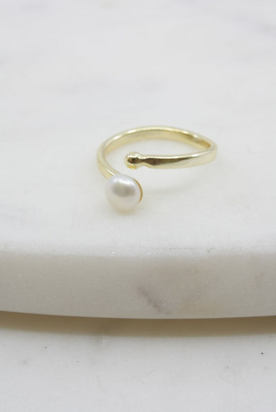 Simple Pearl Adjustable Ring