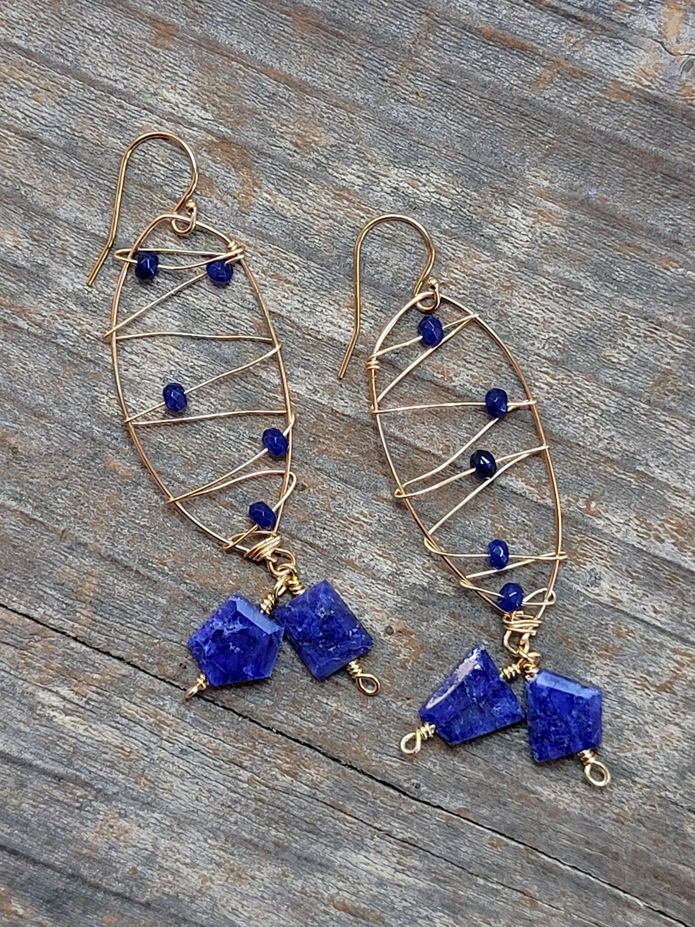 Malibu Earring in Sapphire