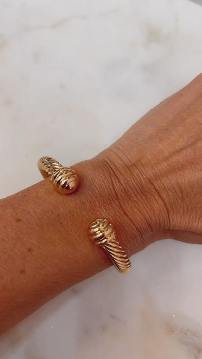 Gold Cuff Twist Bracelet